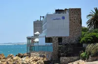 Radisson Blu Acqua Hotel and Spa Concon Hotels in 