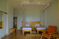 Acacia Wilderness Mweya Hotels near Katerera Town Council