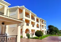 Jenny Hotel Các khách sạn gần Turtle Island