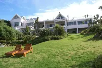 The Pink Lodge on the Beach