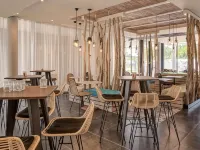 Ibis Styles Arcachon Gujan-Mestras Hotels in Salles