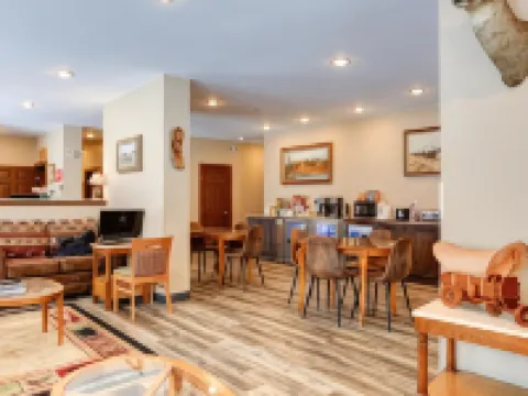 Wagon Wheel Hotel Hotels in West Yellowstone