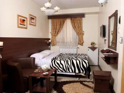 Part Hotel Isfahan Hotels in Eṣfahān