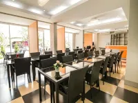 The Premium Residence فنادق في روي إت