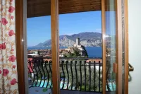 Hotel Augusta Lago di Garda - con vista montagne
