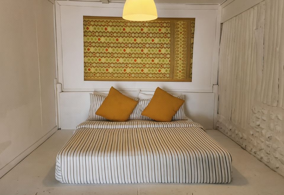 2. 코럴 리프 홀리..