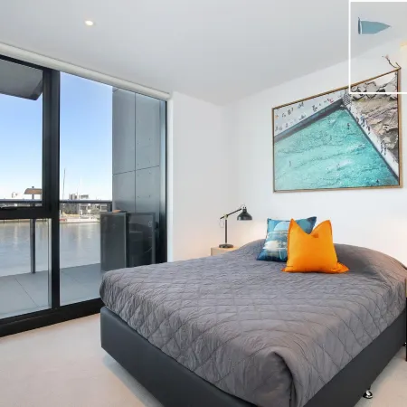 Orange Stay at Collins Wharf