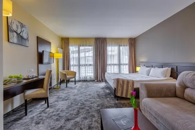 Golden Time Hotel
