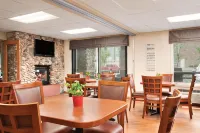 Days Inn by Wyndham Calgary Airport