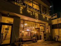 Ennova藝術酒吧客舍 LUSCA熱海附近的飯店