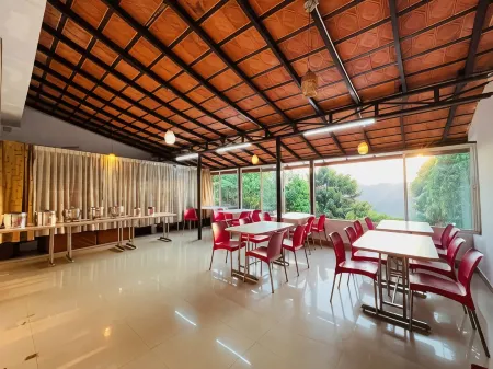 Red Stone Villas Coorg Отели в г. Мекери