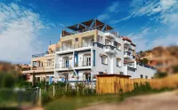 Blue Wave Lodge Hotels near Plage La Source