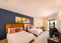 Grand Decameron Los Cabos, A Trademark All Inclusive Resort