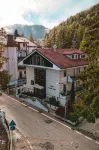 Hotel Petite Fleur فنادق في Castel del Giudice