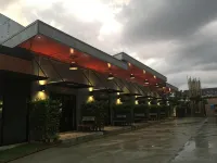 望彼特復古小酒館度假村 道德天靈宮附近的飯店