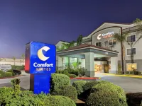 Comfort Suites Fresno River Park Hotel di Fresno