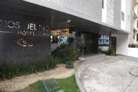 Hotel Ojos Del Rio