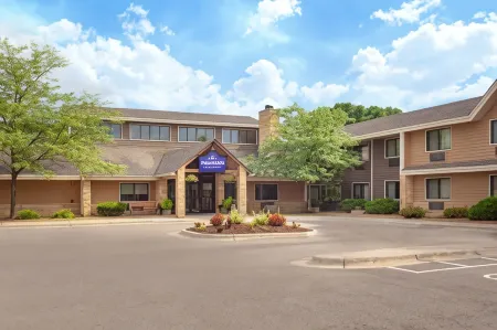 AmericInn by Wyndham Mankato Event Center