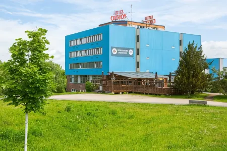 Hotel Chodov Asc Отели в г. Jesenice u Prahy