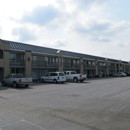 Americourt Extended Stays