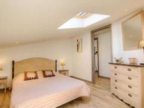 Apartment 5 km from the beach 索拉卡羅酒店