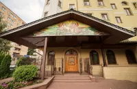 Династия Отели рядом с Аэропорт Курск