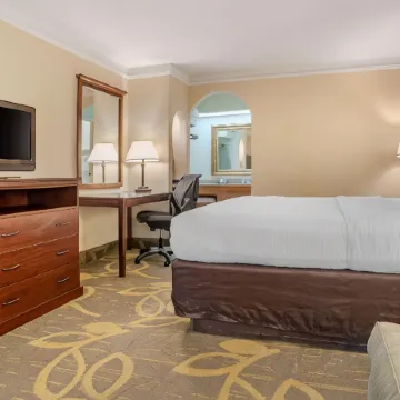 Clarion Inn Conference Center