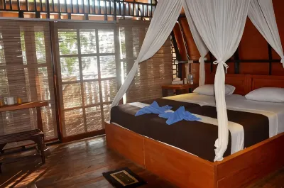 Raja Ampat Dive Resort  호텔