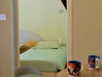 Cocoon in the Heart of Prades Ξενοδοχεία στην πόλη Prades