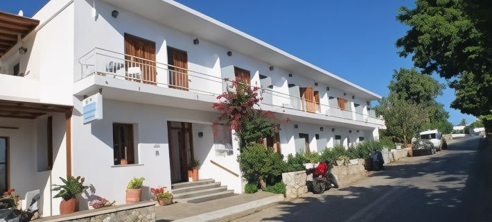 Ξενοδοχείο Αρτεμών Ξενοδοχεία στην πόλη Σίφνος