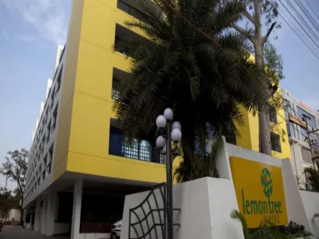 Lemon Tree Hotel, Indore Отели рядом с достопримечательностью «Сакет Гарден»