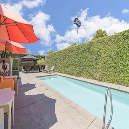 The Greens Hotel on Del Paso