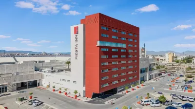 託雷翁畫廊嘉年華飯店 住宿飯店