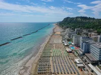 Amadei Hotel Promenade Hotels in Pesaro