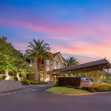 Best Western Plus Novato Oaks Inn