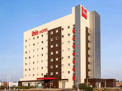 Ibis Juarez Consulado