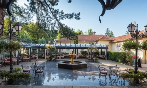 โรงแรมสปา ริช