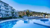 Coral La Quinta Park Suites - Pool