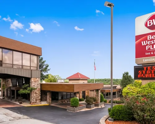 Best Western Plus Landing View Inn  Suites Hotels in Branson