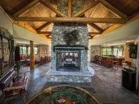 Otsego Ski and Golf Resort Condo - Homestays