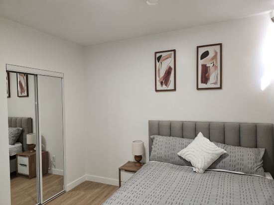 Deluxe 2-BR Basement Suite in South East Calgary