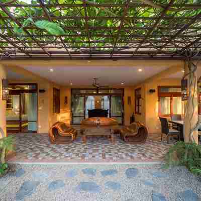 Best in Chiangmai, Modern Love Villa, Garden Paradise, Pool, Free Breakfast. Hotel Exterior