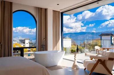 Half Moon Bay Waterscape Resort Homestay (Dali Erhai Ecological Corridor Store) 洱海海西風景区上段のホテル