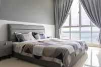 Perfect Seaview Sunset- 3BR @ Meridin Bayvue - 3-Star