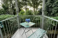 Ferienwohnung Burghof 3 + Balkon + Radparkplatz - Holiday Apartments