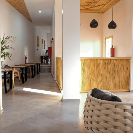 Dar Makai Surf Hotel