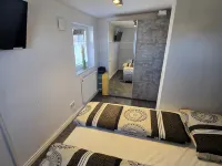 Modern vacation home Deichkieker with its own sauna Hotels in Tossens