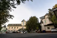 Glarus Hotel