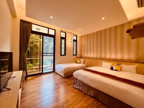 Yiju Boutique Hotel - parking