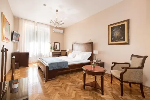 Hotel Majestic